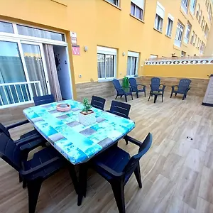 https://lagos-de-miramar-deluxe.in-canary-islands.com