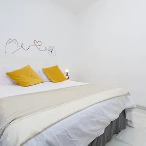 https://wintowinrentals-coqueto-apartamento-en-el-centro-de-malaga.hotelsinnerja.org